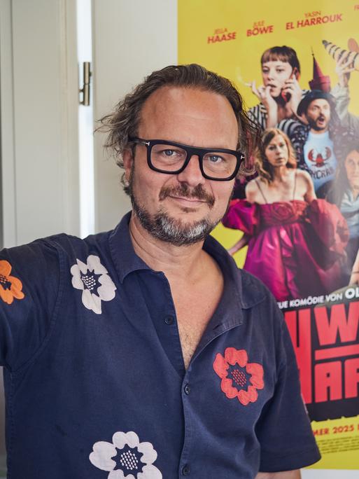 Regisseur Oliver Rihs über seinen Film "Schwarze Schafe" 
