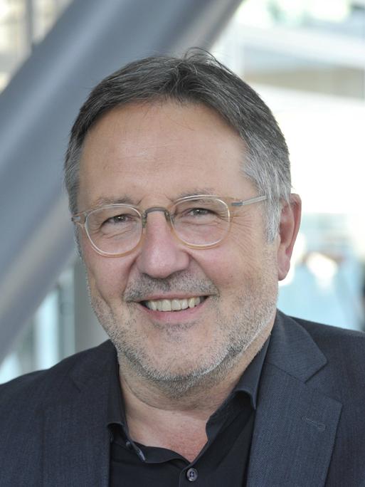 Literaturwissenschaftler und Autor Rainer Moritz 