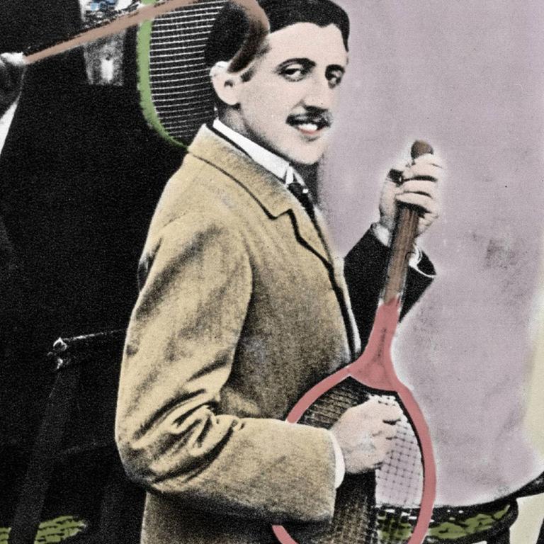 Marcel Proust, französischer Schriftsteller, spielt auf einem Tennisschläger Gitarre (Tennisplatz Boulevard Bineau in Paris, 1892).