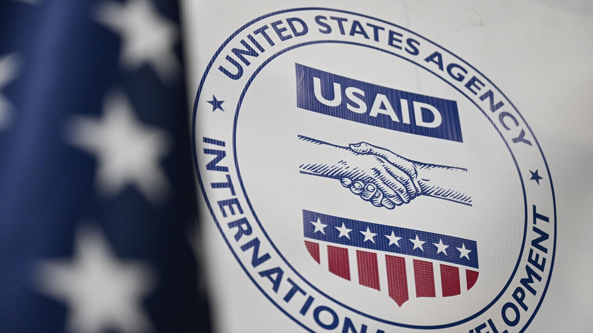 Das Logo der US-amerikanischen Behörde für internationale Entwicklung, USAID (United States Agency for International Development)