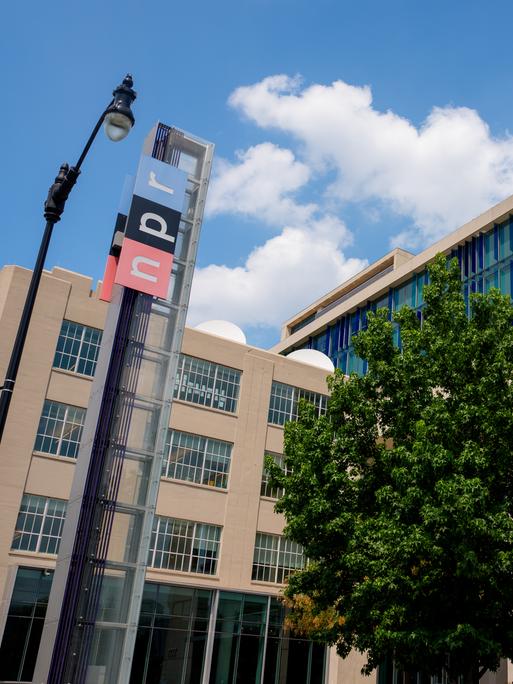 Außenansicht des Hauptsitzes von National Public Radio (NPR) in Washington