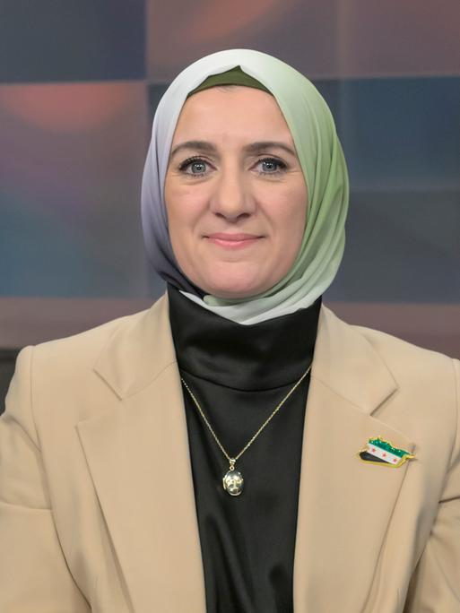 Nahla Osman, Rechtsanwältin, Vorsitzende Verband deutsch-syrischer Hilfsvereine sitzt in der Sendung "Hart aber fair" im Januar 2025. Nahla Osman, Rechtsanwältin, Vorsitzende Verband deutsch-syrischer Hilfsvereine sitzt in der Sendung "Hart aber fair" im Januar 2025.