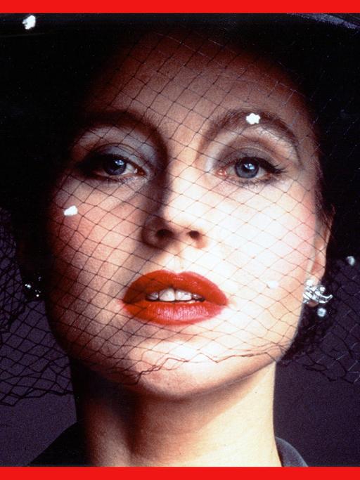 Hanna Schygulla in einer Szene aus dem Film "Die Ehe der Maria Braun" von Rainer Werner Fassbinder.