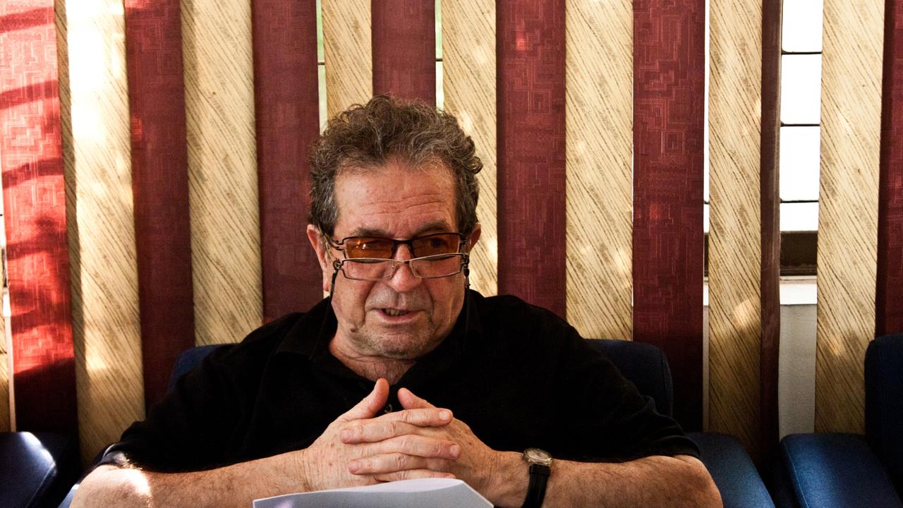 Der iranische Regisseur Dariush Mehrjui (auch Dariusch Mehrdschui geschrieben) auf einem Foto von 2012