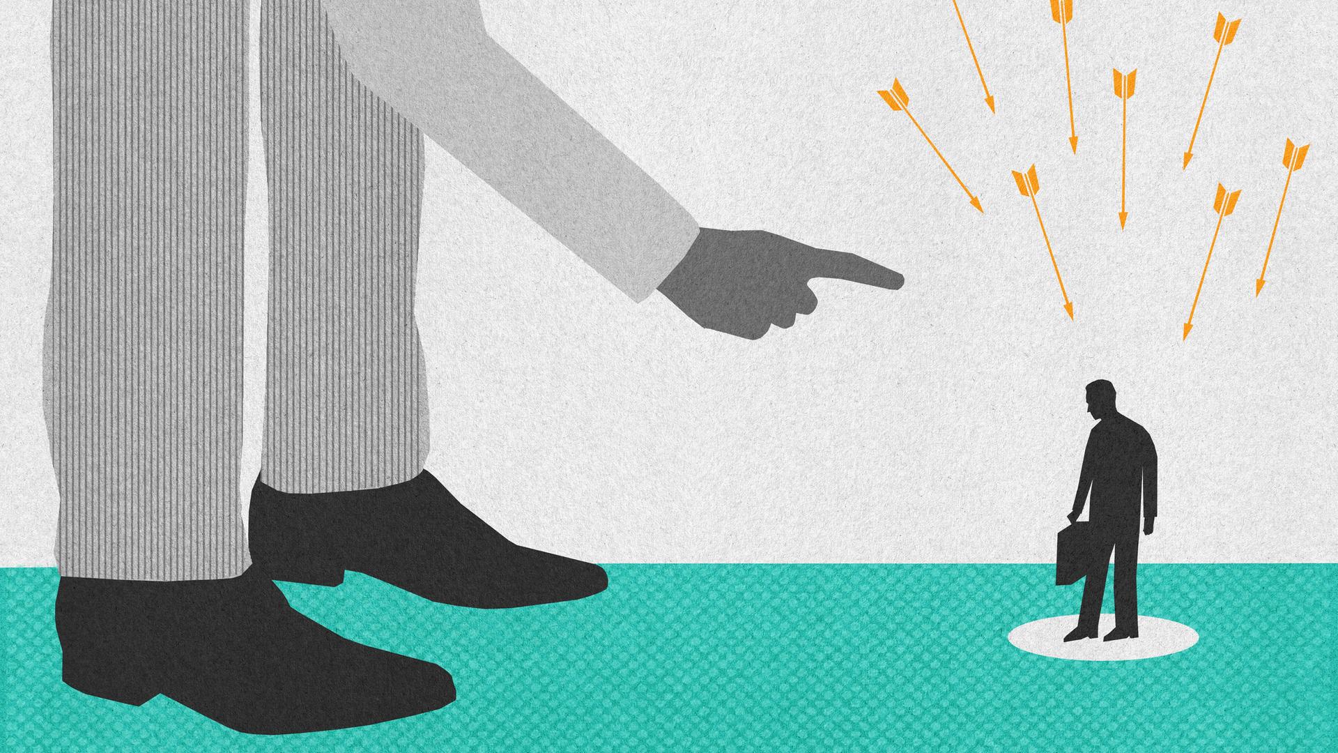 Eine Illustration: Auf der linken Bildhälfte sind übergroße Beine und Business-Schuhe zu sehen. Von oben deutet der Zeigefinger der riesigen Person übermächtig auf einen kleinen Mann. Auf letzteren prasseln zudem acht gelbe Pfeile ein. 