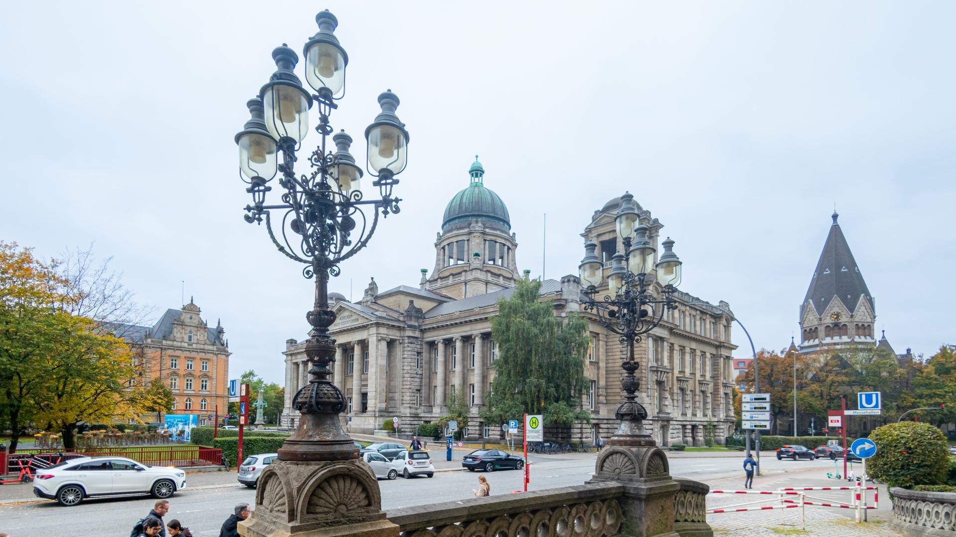 Blick auf das Hanseatisches Oberlandesgericht Hamburg.