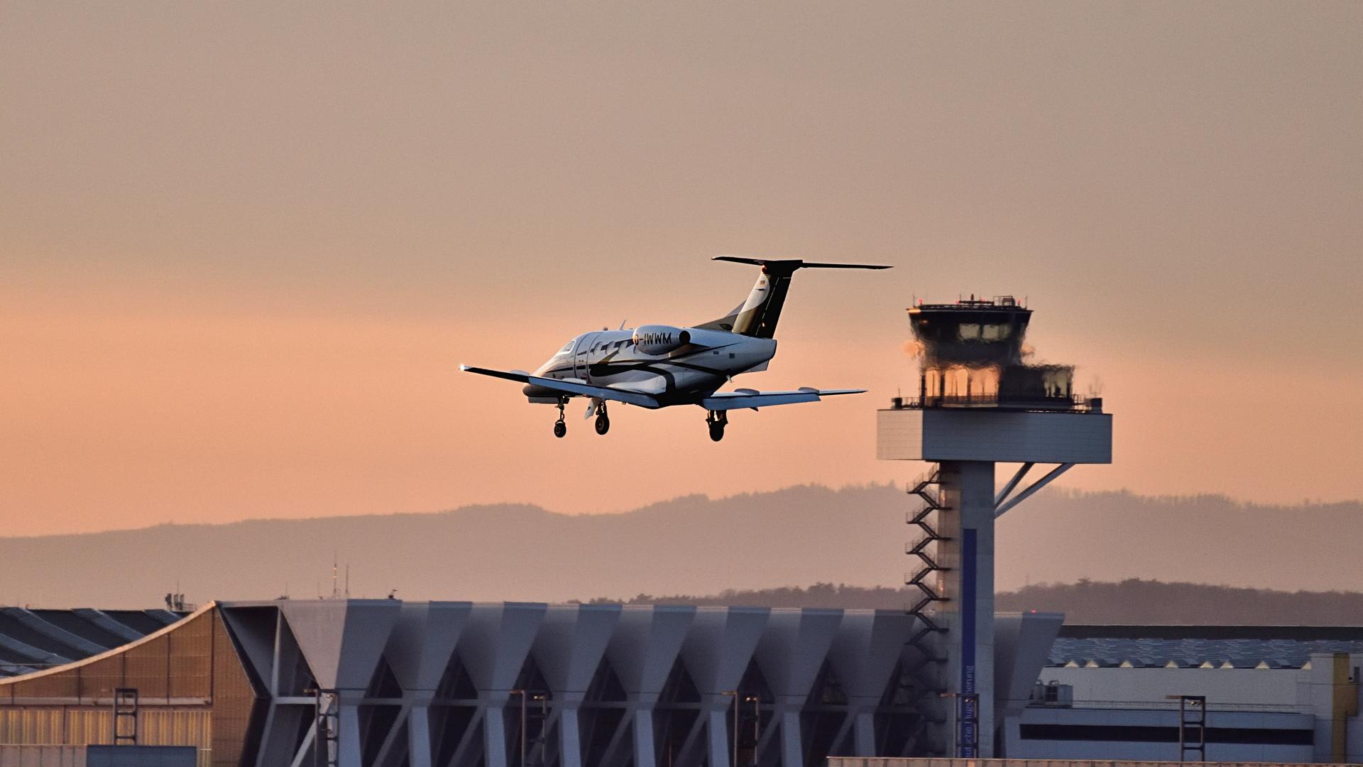 Landender Privatet am Frankfurter Flughafen