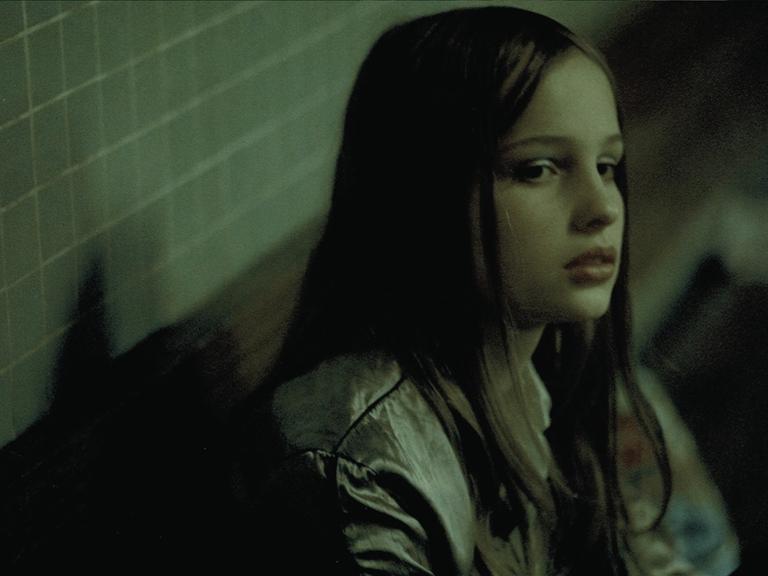 Szenenbild aus dem Film „Christiane F. Wir Kinder Vom Bahnhof Zoo“.