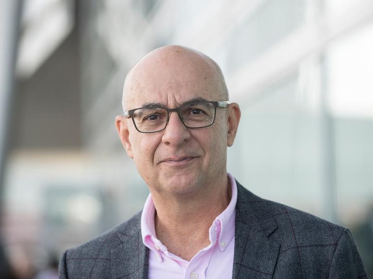 Der Schriftsteller Thomas Medicus im Porträt