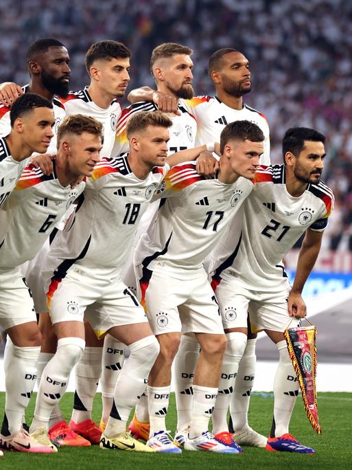 Deutsches Mannschaftsfoto bei der Fußball-EM 2024 