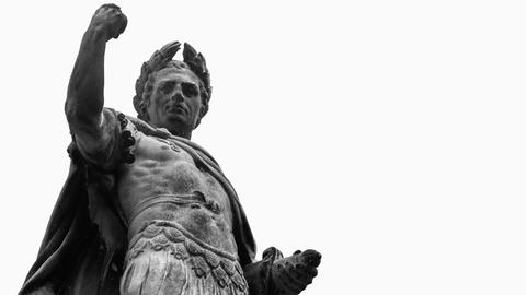 Steinernes Standbild von Julius Caesar