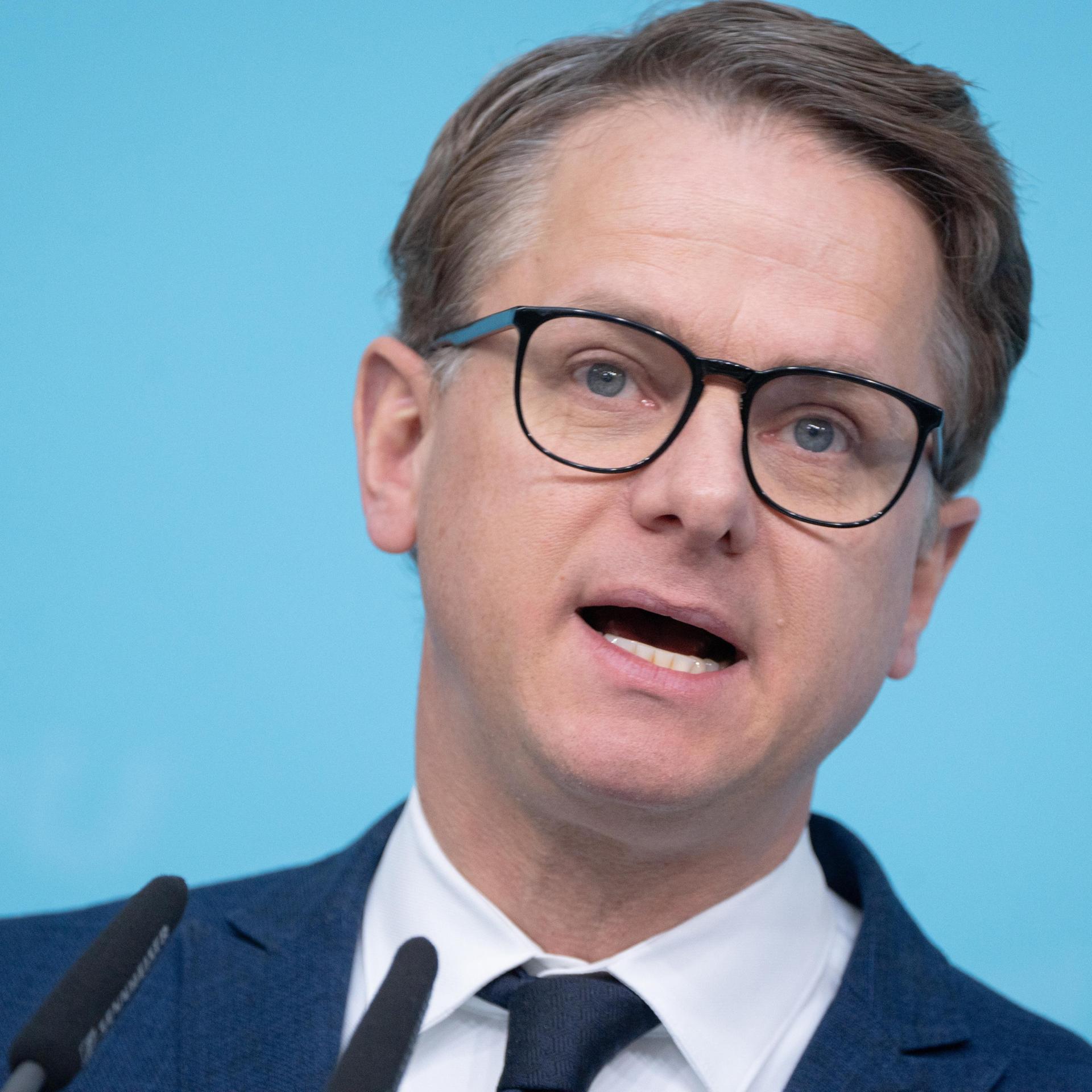 Grundsicherung - Linnemann (CDU): Bürgergeldreform ist "verfassungsfest“ Grundsicherung - Linnemann (CDU): Bürgergeldreform ist "verfassungsfest“