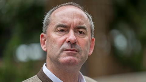 Hubert Aiwanger im Porträt.