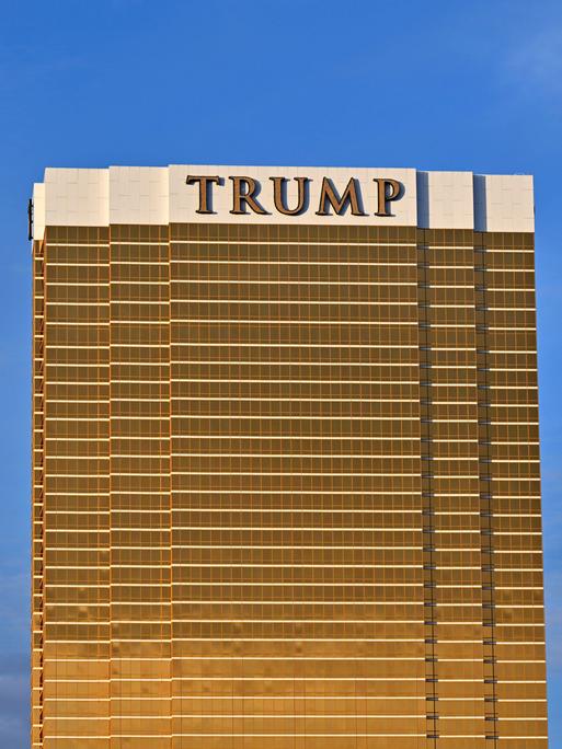 Das Trump International Hotel in Las Vegas. Das 64-stöckige Hotel mit Eigentumswohnungen und Timesharing wurde 2008 eröffnet.