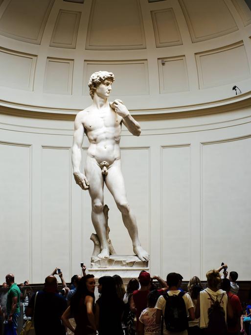 Michelangelos David in der Galleria dell'Accademia in Florenz.