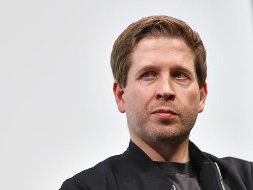 Der frühere SPD-Generalsekretär Kevin Kühnert und heutige Aktivist bei der Bürgerbewegung "Finanzwende" im Porträt. Der frühere SPD-Generalsekretär Kevin Kühnert und heutige Aktivist bei der Bürgerbewegung "Finanzwende" im Porträt.