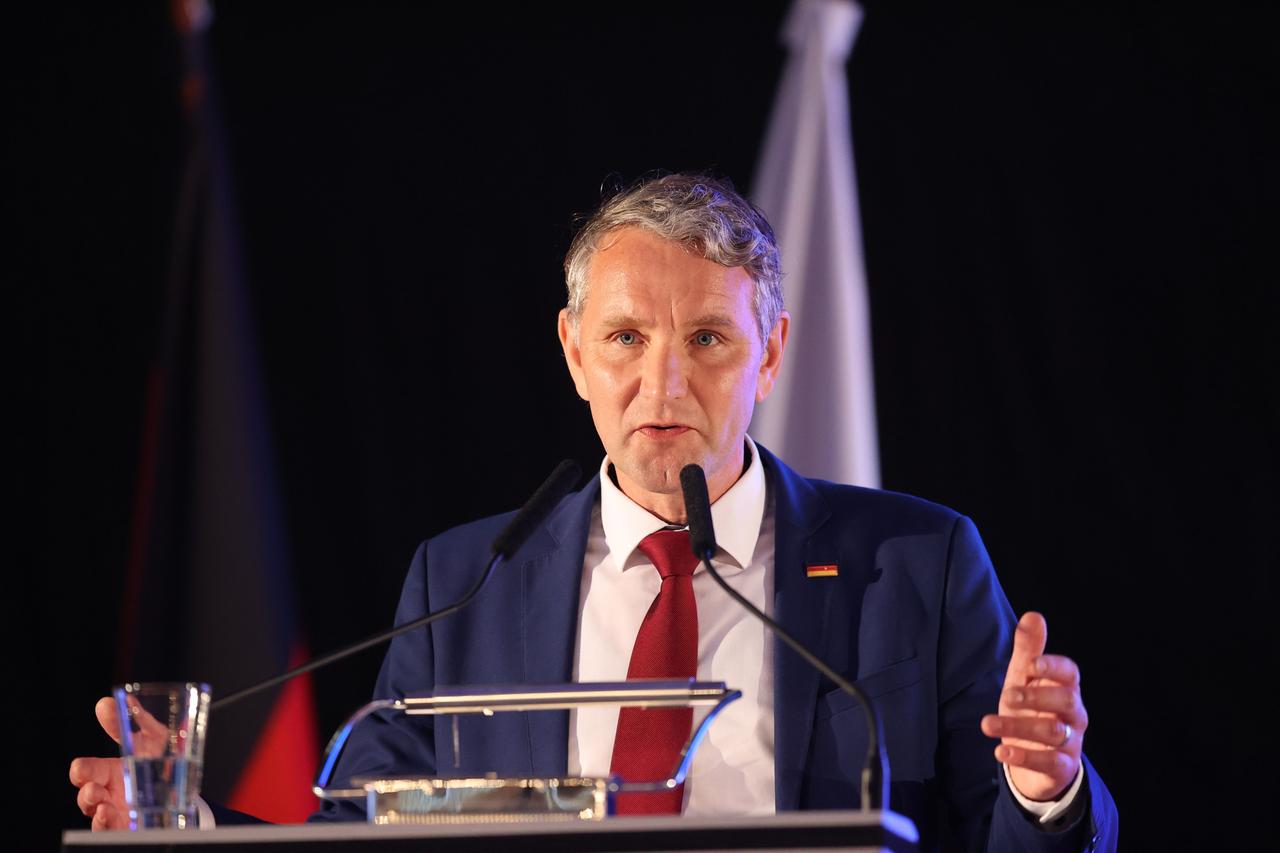 Björn Höcke, Vorsitzender der AfD in Thüringen, hält beim Landesparteitag der AfD im Mai 2022 eine Rede.