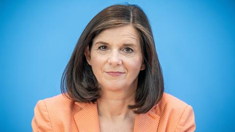 Katrin Göring-Eckardt Fraktionsvorsitzende von Bündnis 90/Die Grünen, nimmt an einer Pressekonferenz zu den Eckpunkten eines Grünen Konjunktur- und Investitionsprogramms teil. Aufnahmedatum 27.05.2020