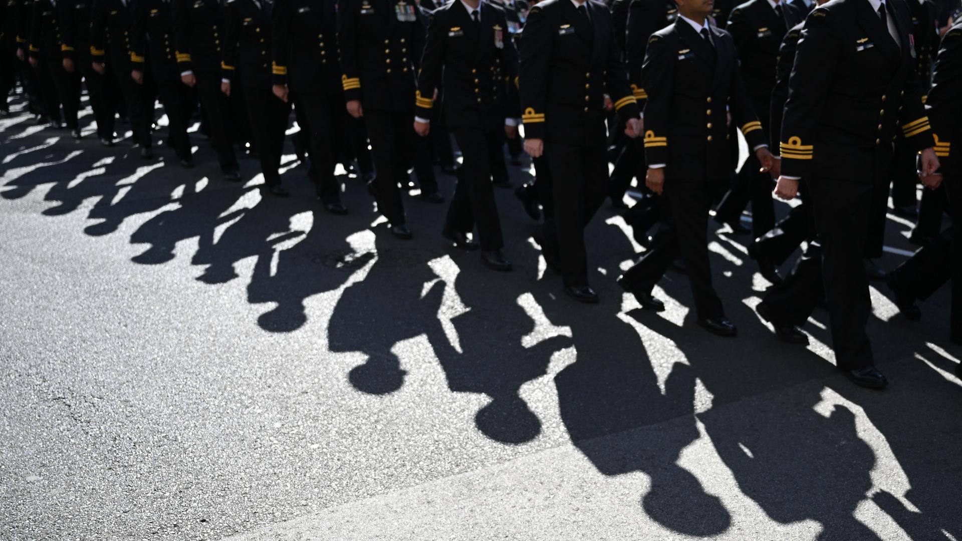 Sydney: Australische Verteidigungskräfte (ADF) marschieren bei den Feierlichkeiten zum Anzac-Tag.  Sydney: Australische Verteidigungskräfte (ADF) marschieren bei den Feierlichkeiten zum Anzac-Tag.