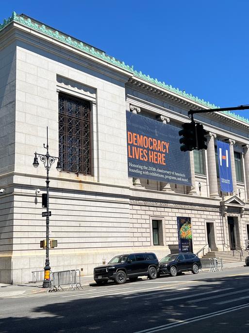 Das New York Historical Museum eröffnet den neuen "Tang Wing for American Democracy"