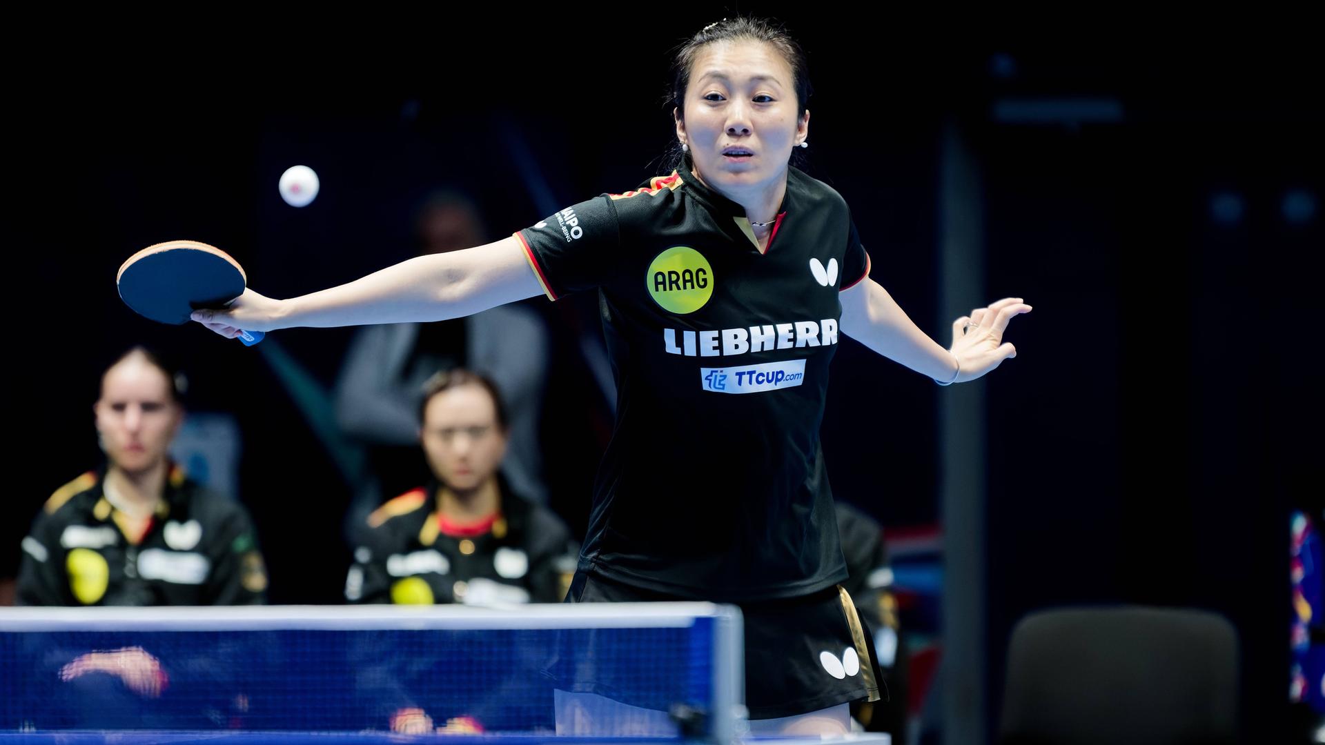 Die deutsche Tischtennis-Nationalspielerin Ying Han im Einsatz bei der WM in London. 