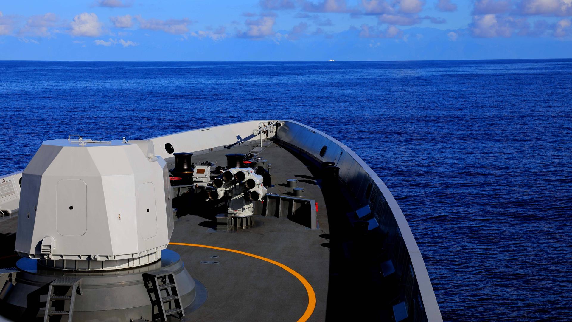 Ein chinesisches Kriegsschiff während einer Militärübung im Meer nahe Taiwan.