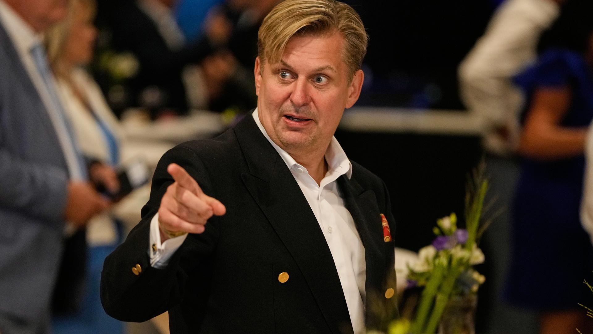 AfD-Politiker Maximilian Krah auf der AfD-Wahlparty für die LAndtagswahl in Sachsen-Anhalt AfD-Politiker Maximilian Krah auf der AfD-Wahlparty für die LAndtagswahl in Sachsen-Anhalt