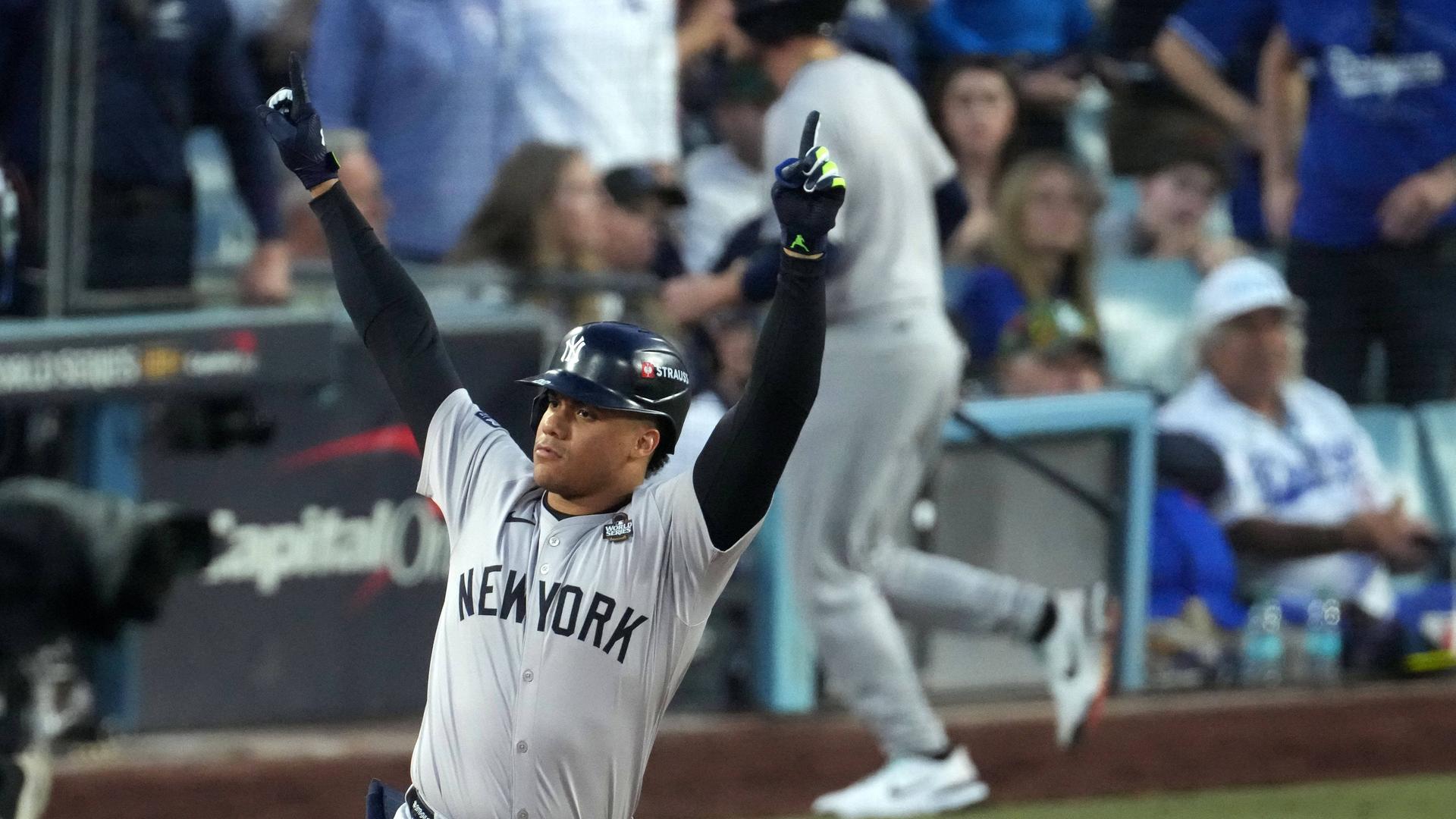 Das Foto zeigt den Profi-Baseballsportler Juan Soto, hier noch bei den New York Yankees in einem Spiel gegen die Los Angeles Dodgers am 26. Oktober 2024.