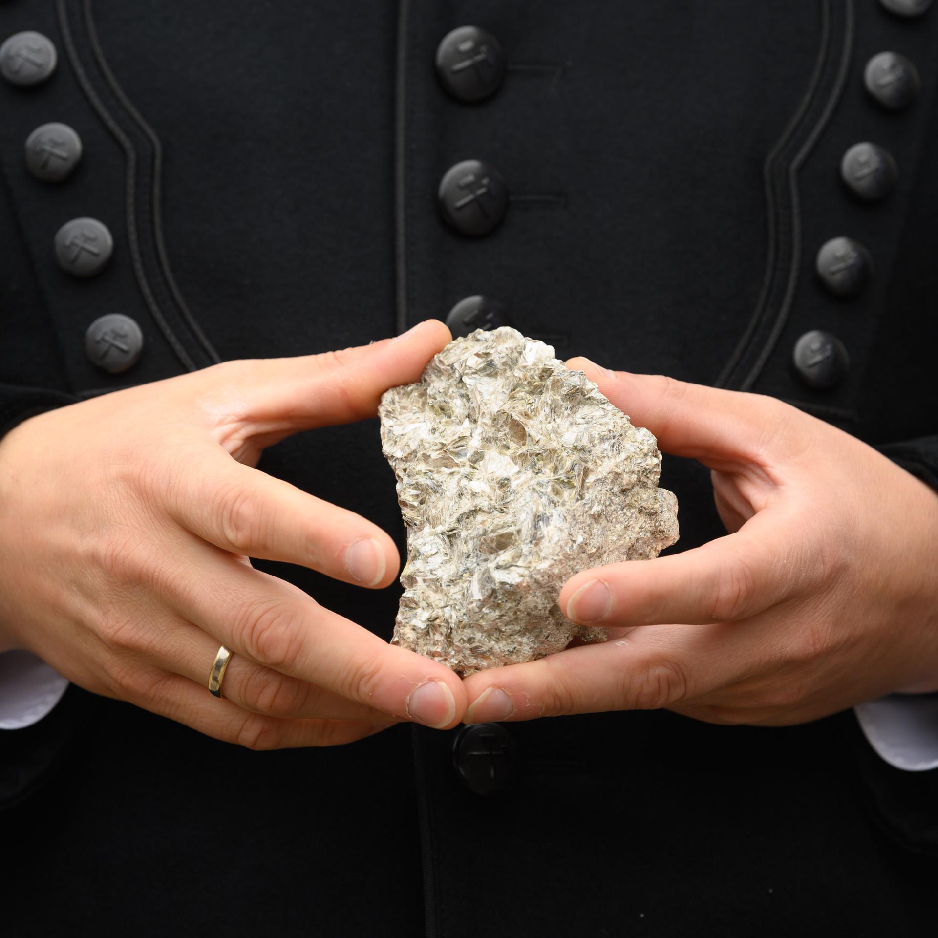 Rohstoffabbau - Wie giftig ist Lithium - und wie gesund?