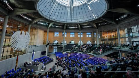 Blick in den Plenarsaal des Bundestages