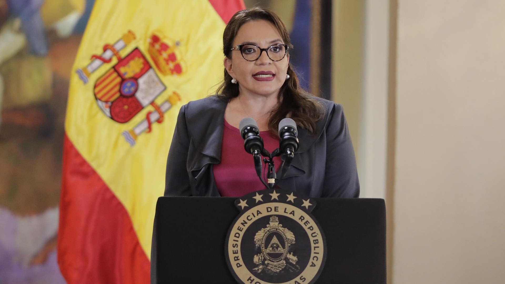 Die honduranische Präsidentin Xiomara Castro hält eine Pressekonferenz im August 2022