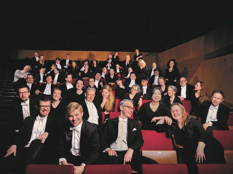 Die Mitglieder des Rundfunkchor Berlin in einem Kinosaal Die Mitglieder des Rundfunkchor Berlin in einem Kinosaal