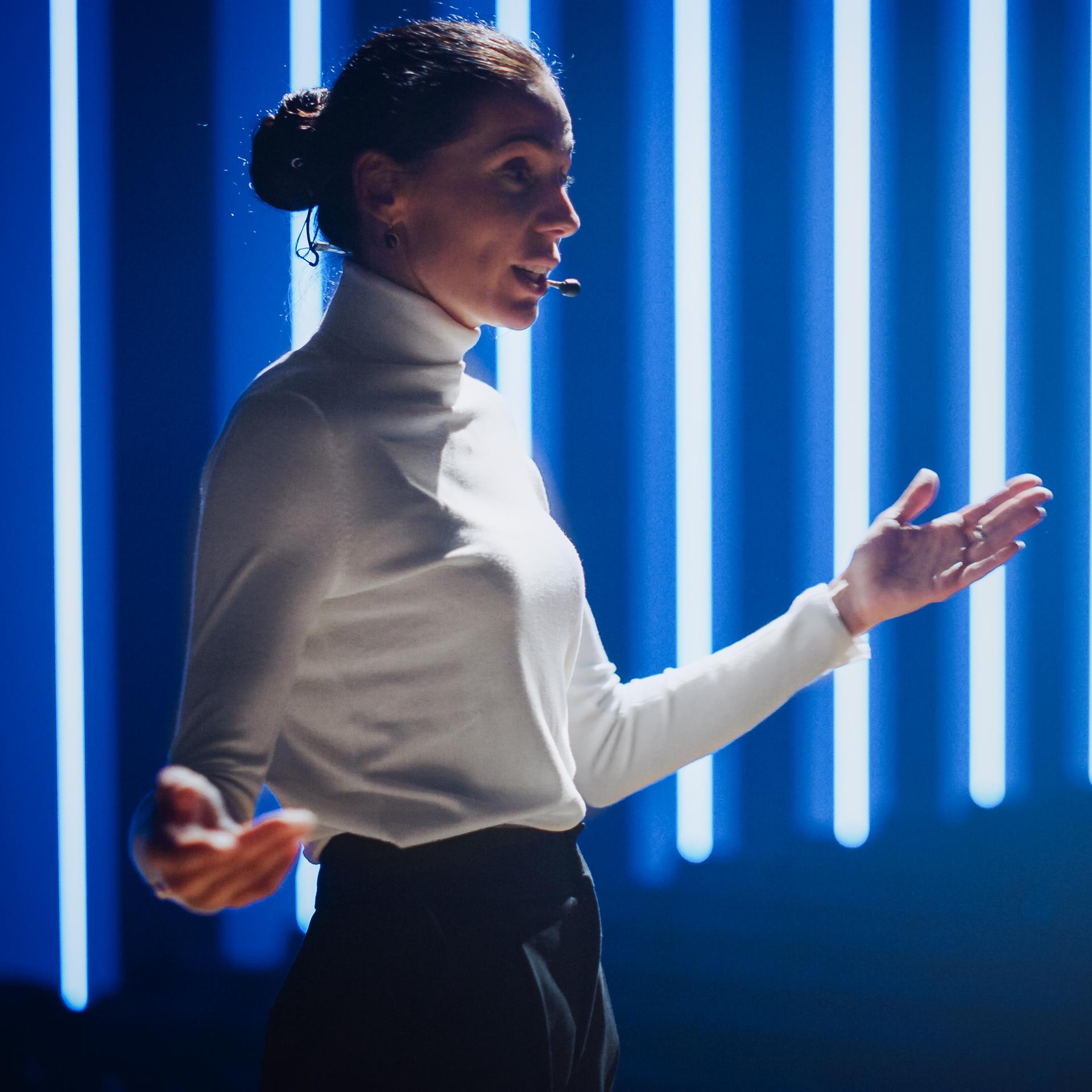 Die Weltverbesserer - Organisationen konkurrieren um die Lösung großer Krisen