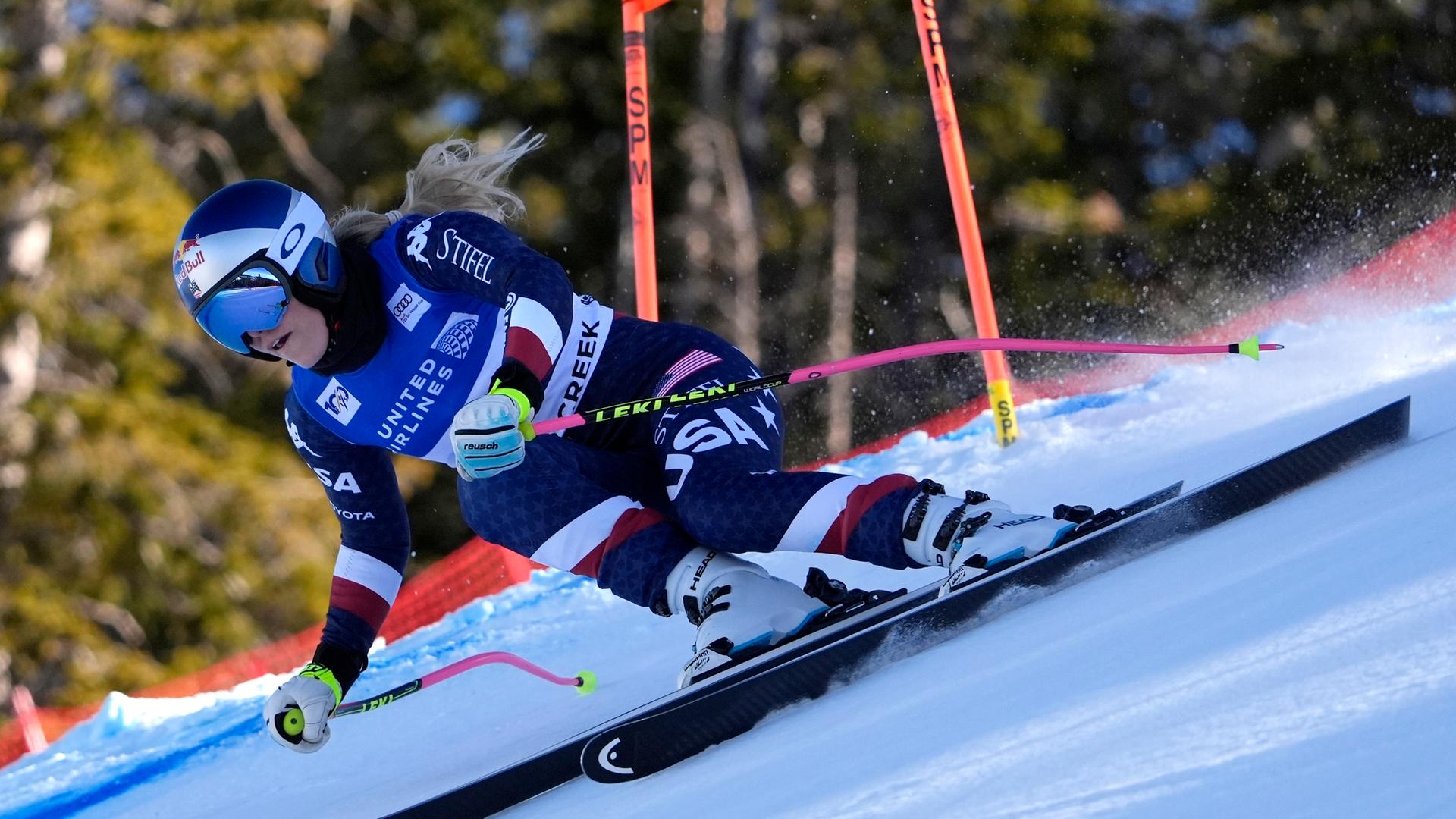 Forerunner Lindsey Vonn, of the United States, skis down the course before the training runs at the women's World Cup downhill race, Thursday, Dec. 12, 2024, in Beaver Creek, Colo. (AP Photo/Robert F. Bukaty)