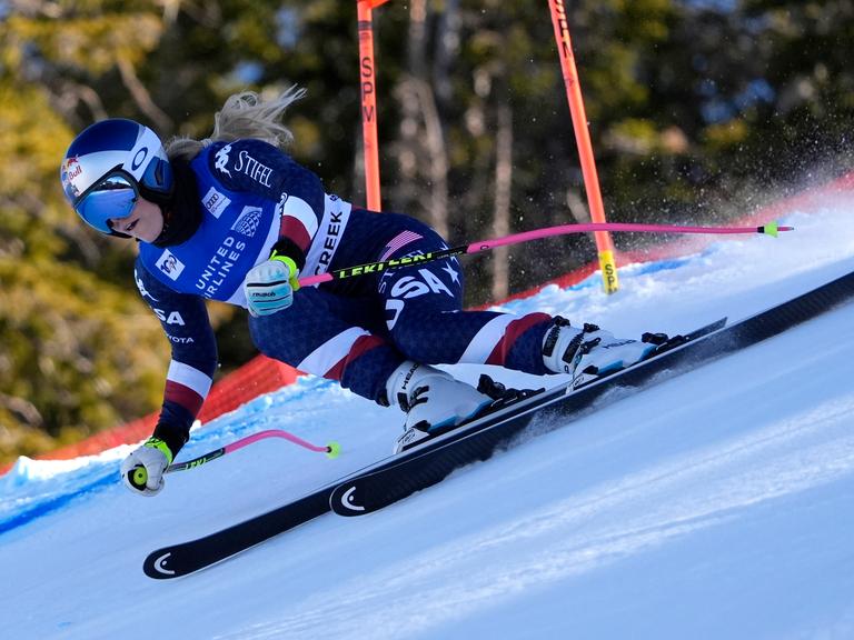 Forerunner Lindsey Vonn, of the United States, skis down the course before the training runs at the women's World Cup downhill race, Thursday, Dec. 12, 2024, in Beaver Creek, Colo. (AP Photo/Robert F. Bukaty)