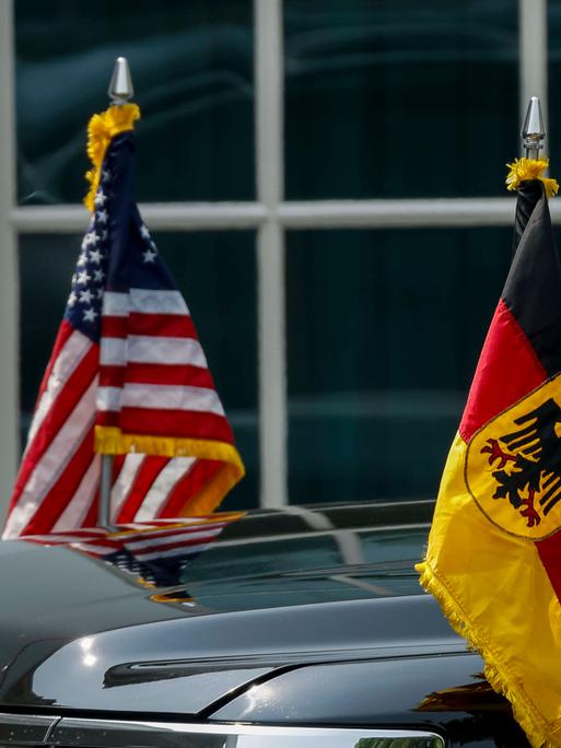Experten fordern, dass Europa von den USA unabhängiger werden muss. Europa solle allerdings nicht gegen die USA arbeiten, sondern auf Augenhöhe mit dem transatlantischen Partner agieren