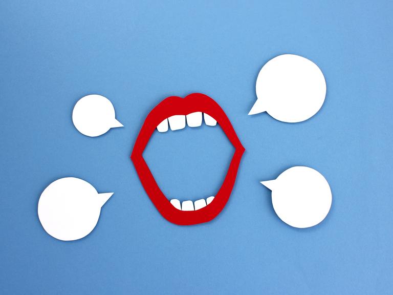Roter Mund mit Sprechblasen als Papier-Illustration Roter Mund mit Sprechblasen als Papier-Illustration