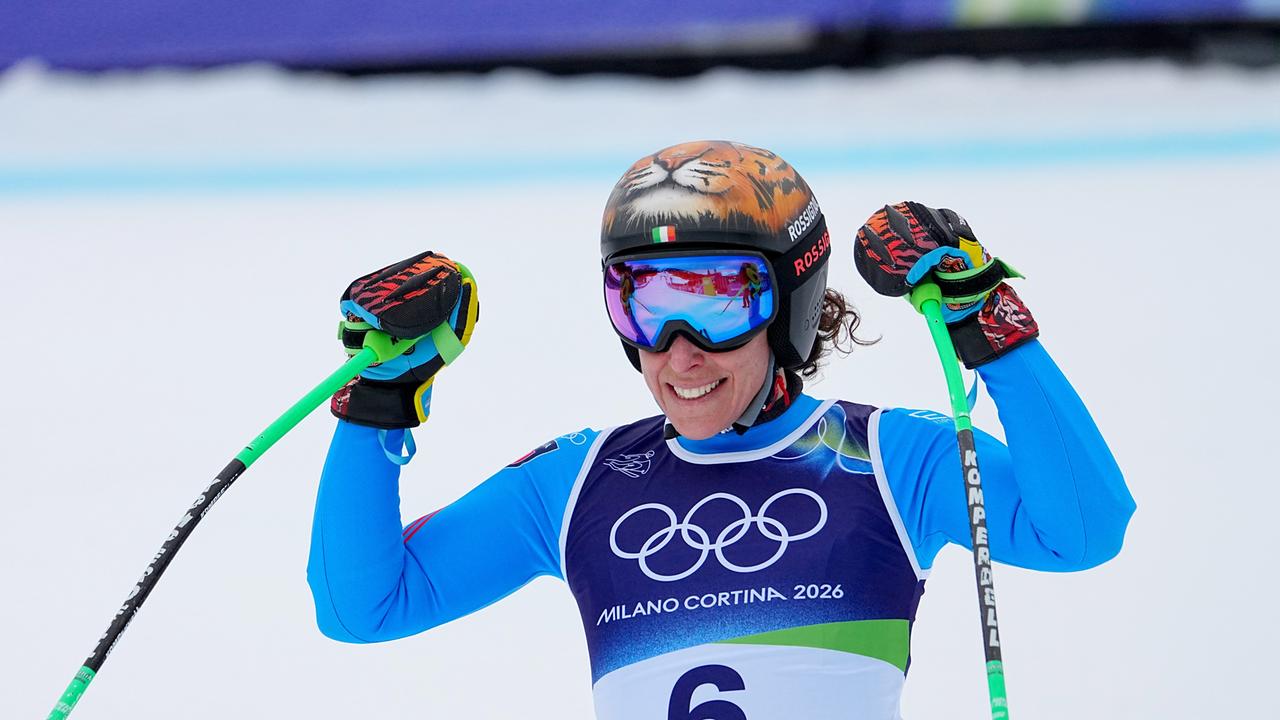 Die italienische Skifahrerin Federica Brignone jubelt nach einem Lauf.