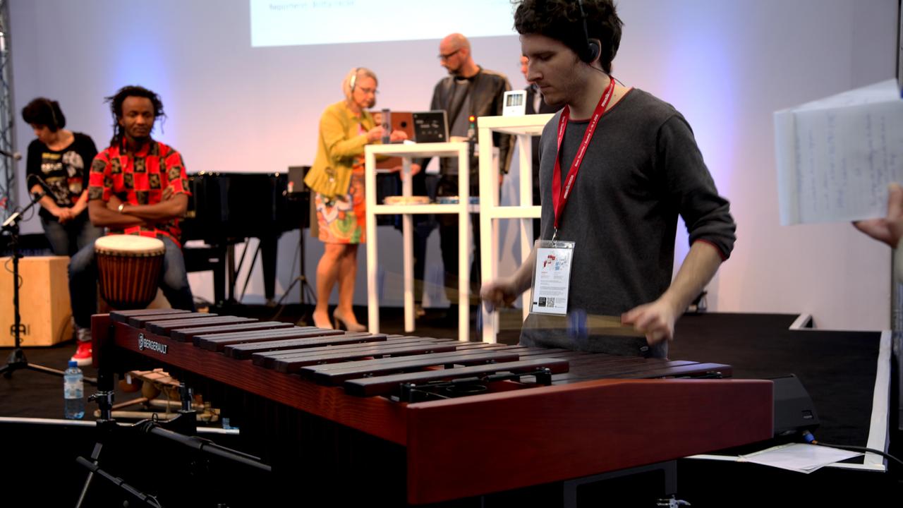 Auf der Deutschlandradio-Bühne: die Marimba in Aktion
