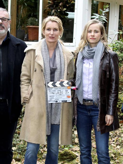 Schauspieler des ARD-Tatorts "Der Fall Holdt": Kerstin Ramcke, Christian Granderath, Maria Furtwängler, Susanne Bormann und Regisseurin Anne Zohra Berrached
