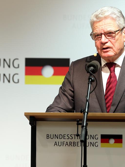 Bundespräsident Joachim Gauck spricht am 10.12.2014 in der Bundesstiftung zur Aufarbeitung der SED-Diktatur in Berlin.