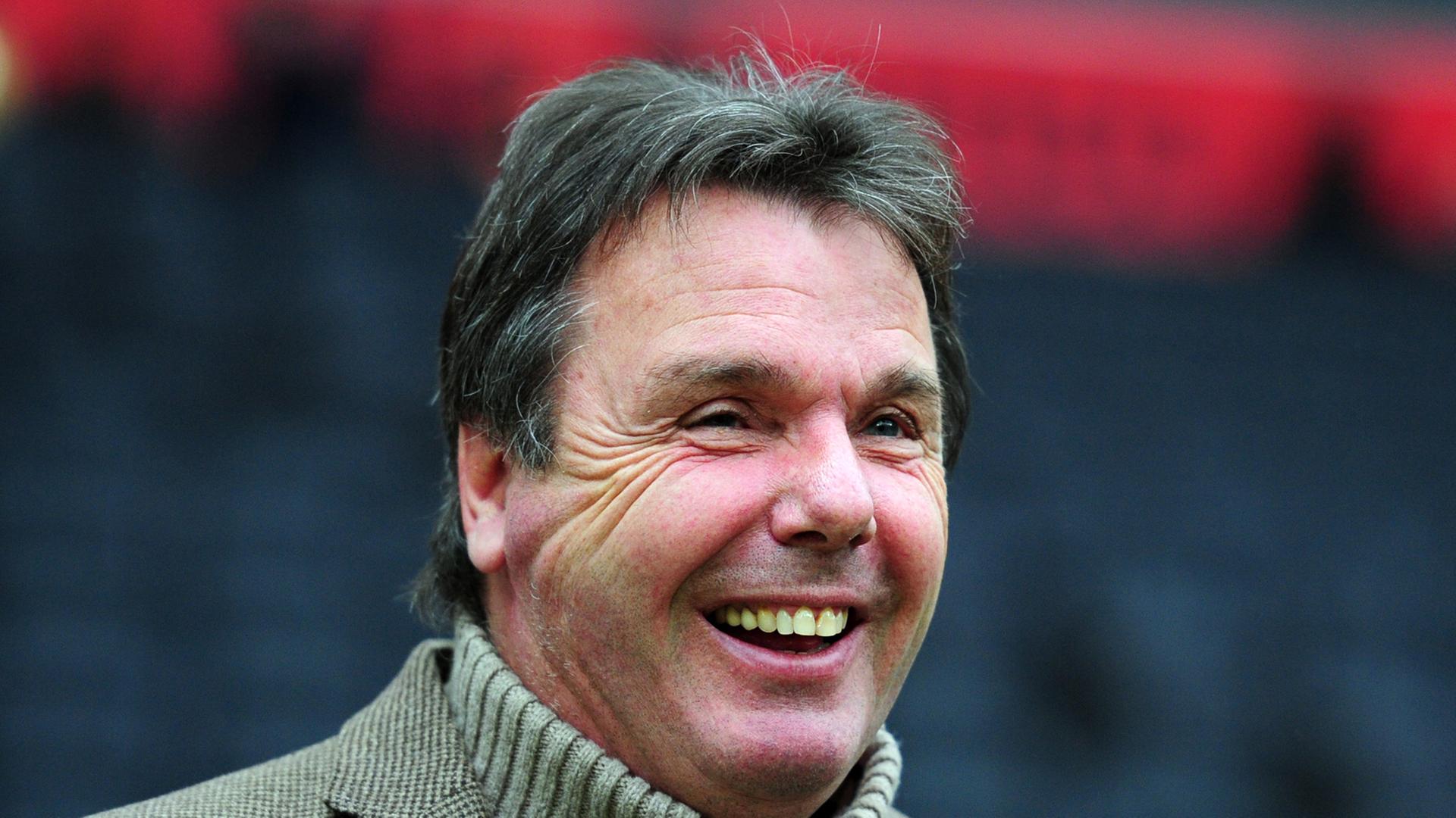 Ein lachender Heribert Bruchhagen, Vorstandsvorsitzender von Eintracht Frankfurt Ein lachender Heribert Bruchhagen, Vorstandsvorsitzender von Eintracht Frankfurt