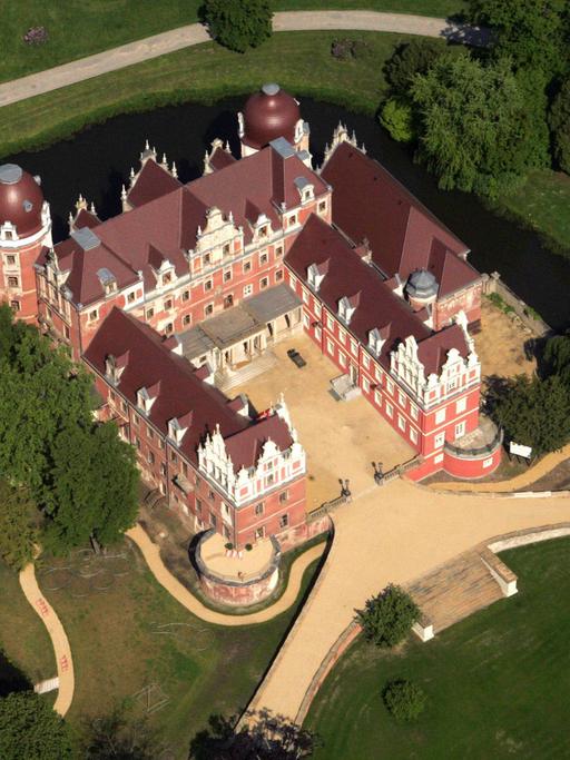 Weltkulturerbe Fürst Pückler Park und Schloss in Bad Muskau