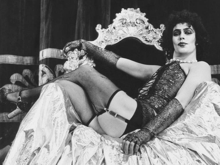 Tim Curry in Strapse in "The Rocky Horror Picture Show", 1975.