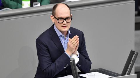 Janosch Dahmen in der 212. Sitzung des Deutschen Bundestages im Reichstagsgebäude. Berlin, 25.02.2021