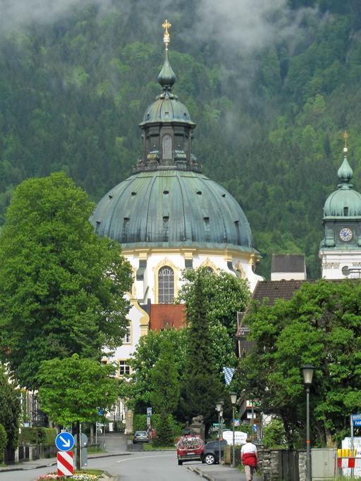 Das Kloster Ettal ist eine Benediktinerabtei im Dorf Ettal in Oberbayern.