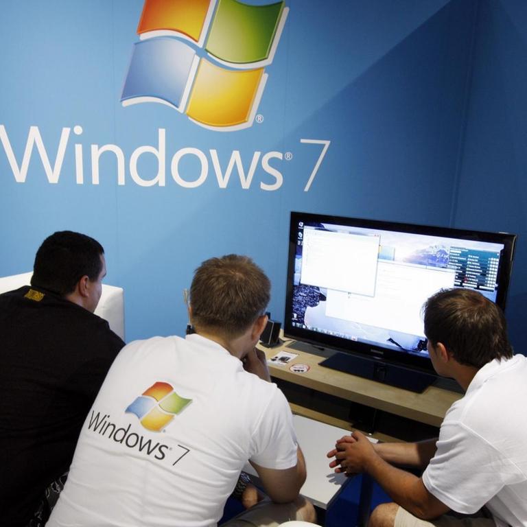 Microsoft Windows 7 Präsentation auf der Entertainment Area der Gamescom