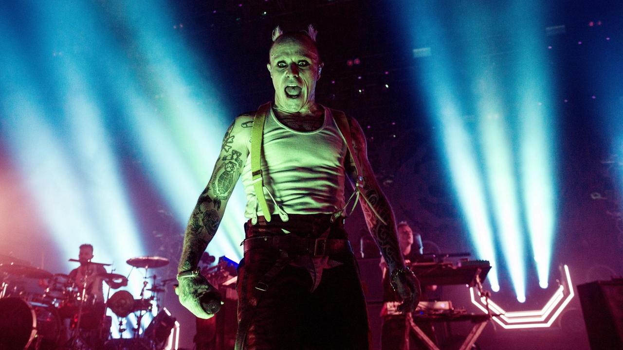 Keith Flint von Prodigy live beim Auftritt in der Brixton Academy, 2017.