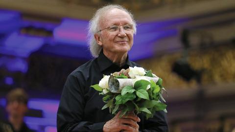 Der Schweizer Oboist, Komponist und Dirigent Heinz Holliger nach einem Konzert beim Enescu-Festival in Bukarest, September 2015
