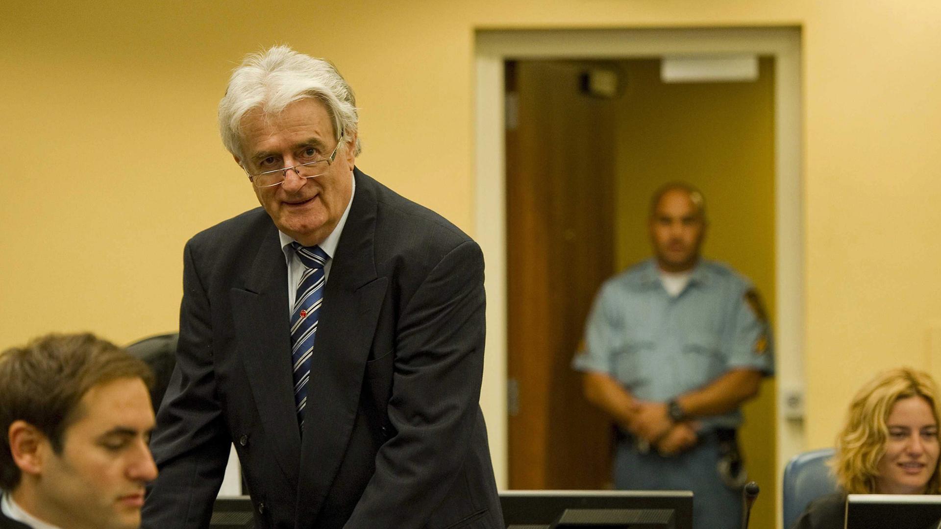 Radovan Karadzic am 16 October 2012 vor dem Gericht in Den Haag